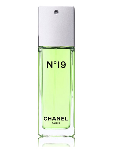 фото CHANEL №19 for women - парфюм Шанель 19